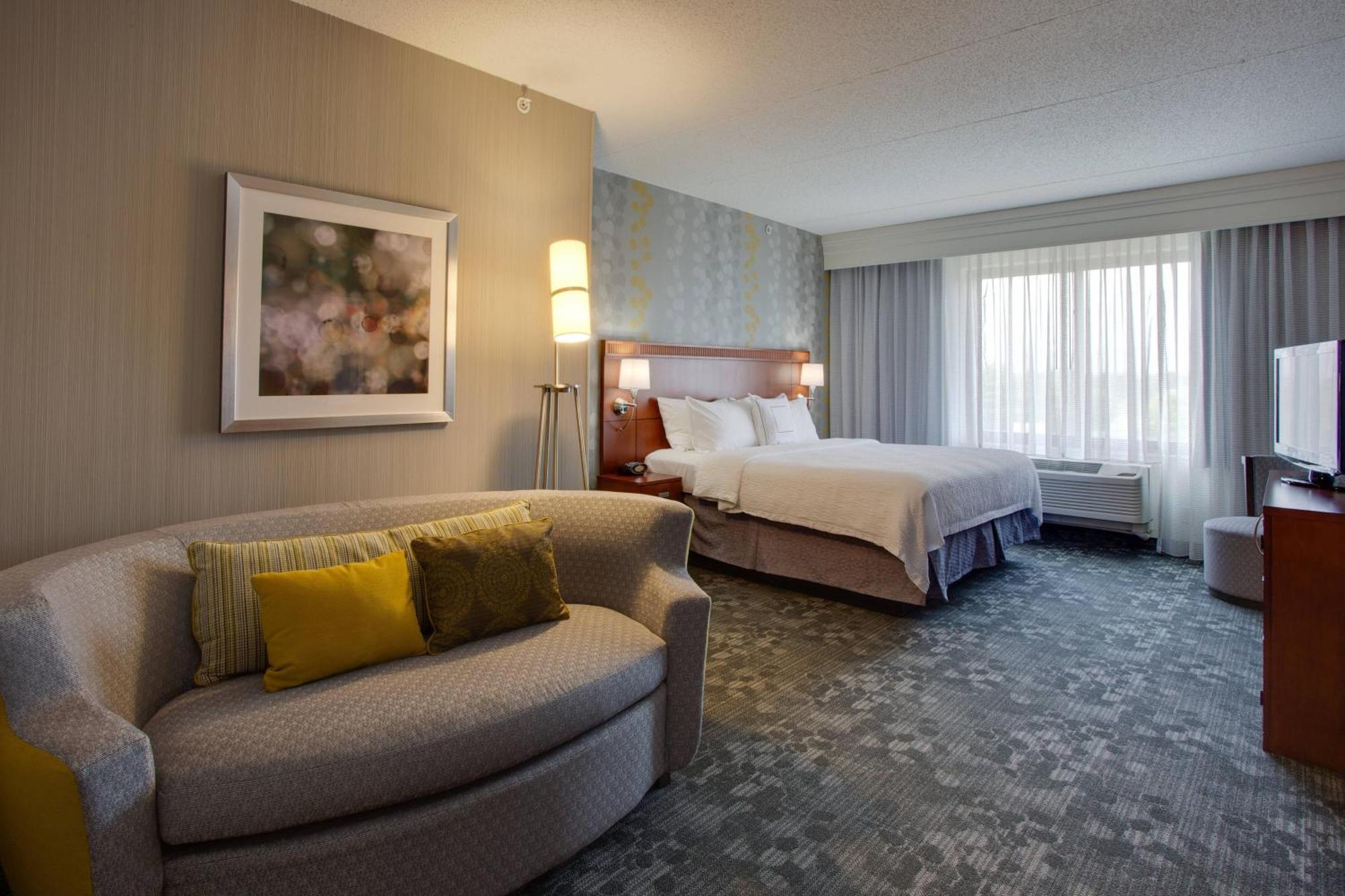 Courtyard Republic Airport Long Island/Farmingdale Hotell Eksteriør bilde